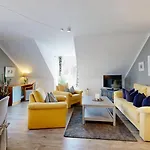 Appartementhaus Binzer Sterne 59 * Binz